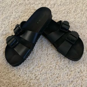 Women’s H & M sandals